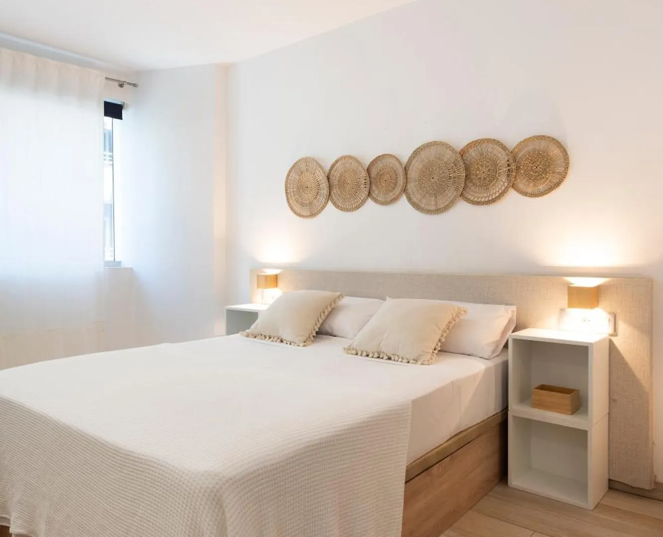 Aparthotel Centric 카스테데펠스